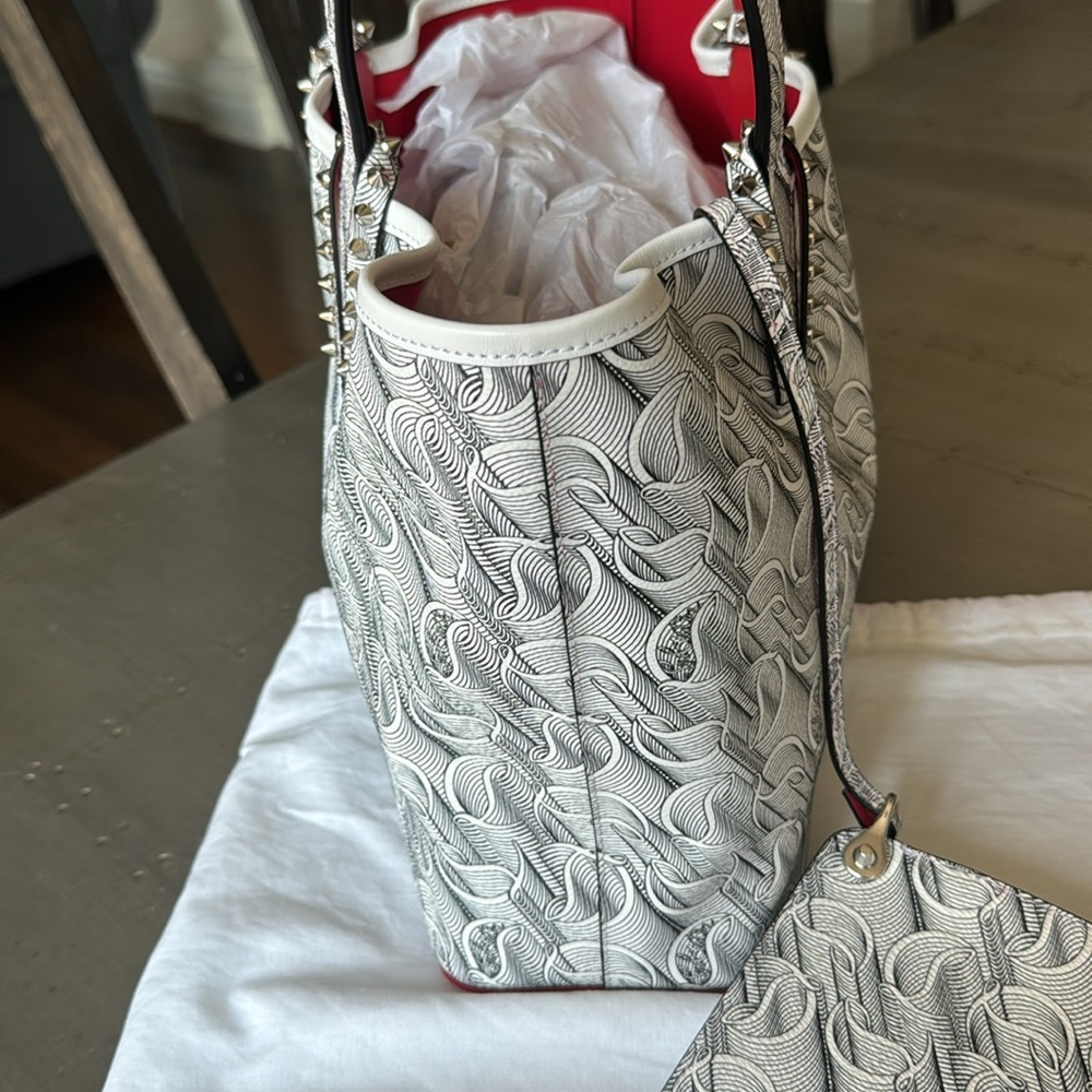 Christian Louboutin cabata toile mono white black tote bag shopper with pouch - Picture 5 of 13